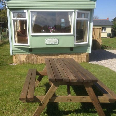 Luxury Mobile Home Near Perranporth Situated On A Quiet Farm Truro Kültér fotó