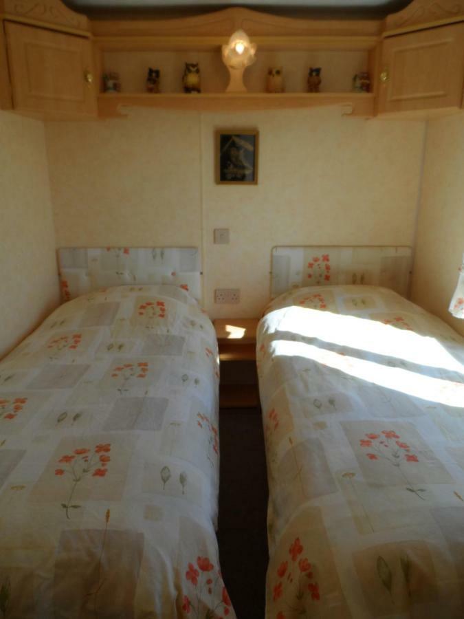 Luxury Mobile Home Near Perranporth Situated On A Quiet Farm Truro Kültér fotó